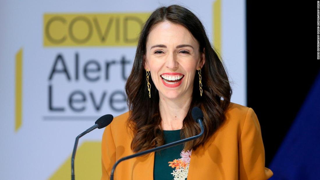 Jacinda Ardern announces that New Zealand has removed almost all coronavirus restrictions