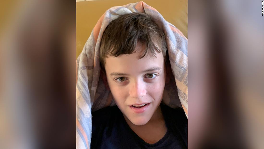 Australian police find the missing 14-year-old boy on the mountain for 2 days