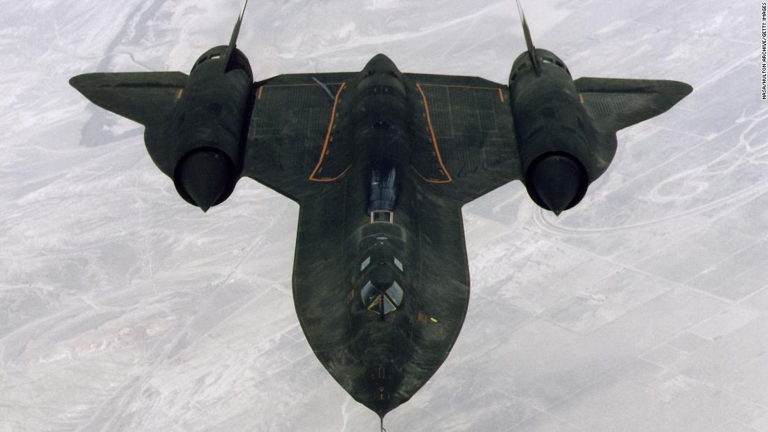 SR-71 Blackbird: the world's fastest aircraft, the Cold War spy plane