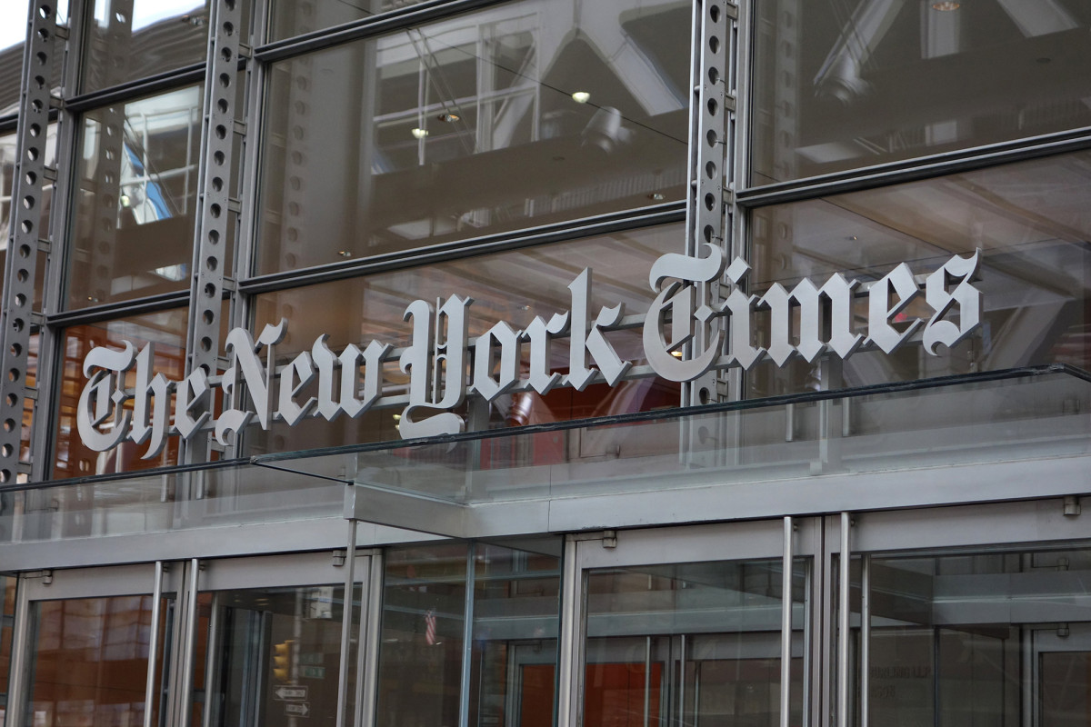 The New York Times changed the headline after the Democrats' pressure