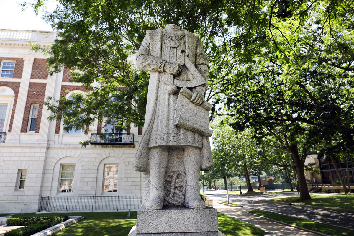 Christopher Columbus statues demolished on the 4th of July weekend