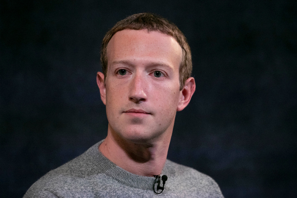 Mark Zuckerberg charged with 'colonizing' the island of Hawaii