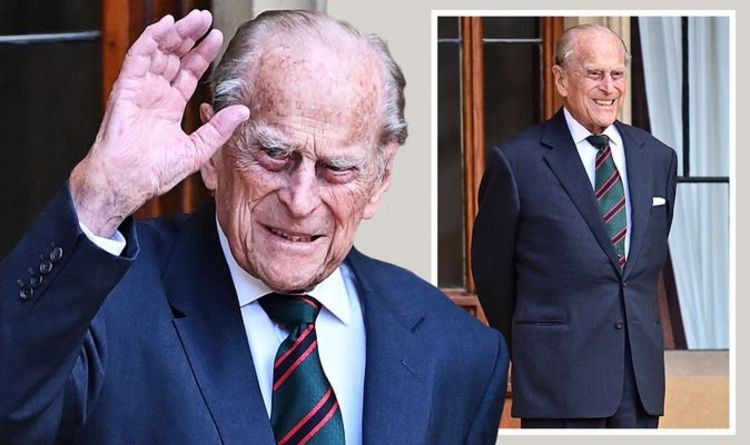 Prince Philip's still got it! Duke stands to attention at ceremony to hand Camilla title | Royal | News