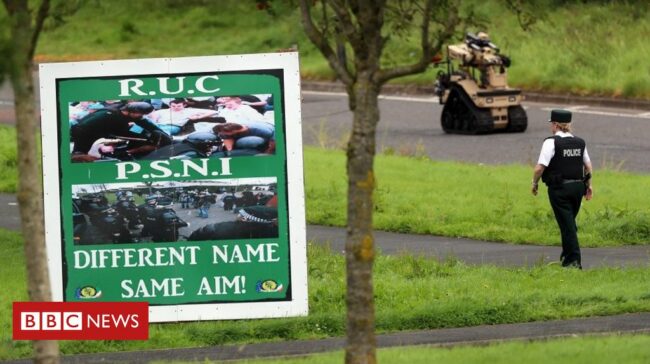 County Armagh: Petrol bombs thrown at officers in Lurgan
