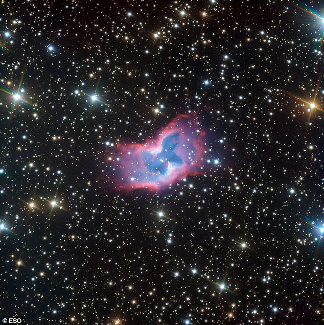 This highly detailed image of NGC 2899 planetary nebula was captured using the FORS instrument on ESO¿s Very Large Telescope in northern Chile. This object has never before been imaged in such striking detail