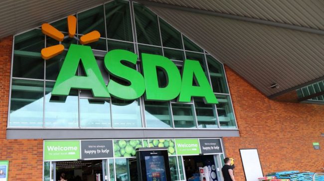 Asda workers won thousands of fans to help shopkeepers who could not afford food