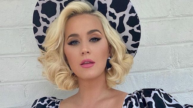 Katy Perry looks incredible on American Idol as she shows off her baby-post-baby body