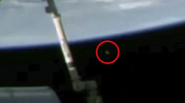 NASA UFO Philosophy: The mysterious object in ISS Live Feed is circling the earth strangely |  News